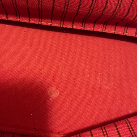 LV Neverfull - Picture 4 of 6